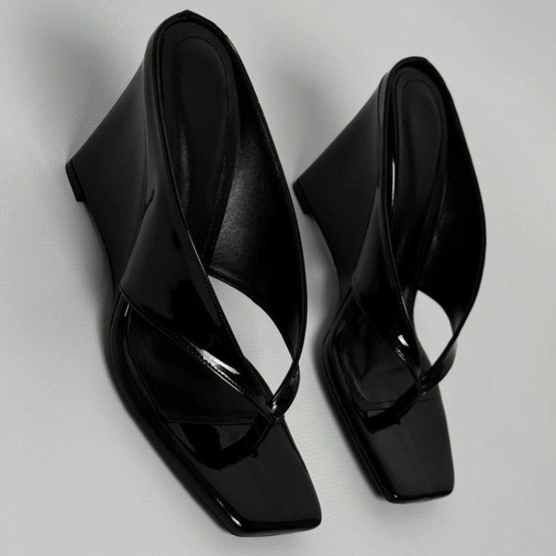Summer Clothing Korea - Square-toe V-strap high heels 2026 new