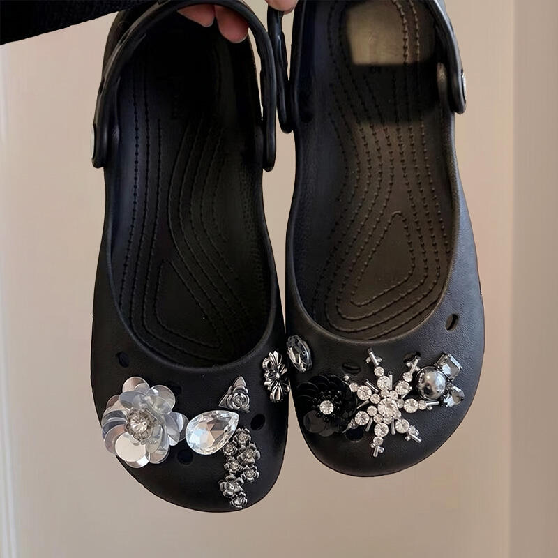Summer Clothing Korea - Luxury Rhinestore Snowflake Decorat Clogs Women