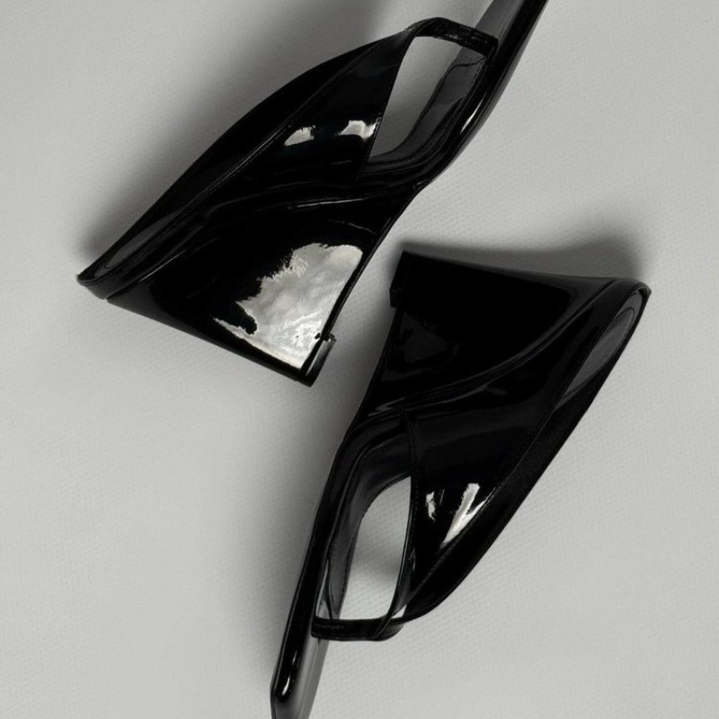 Square-toe V-strap high heels  - Summer Clothing Korea review and price